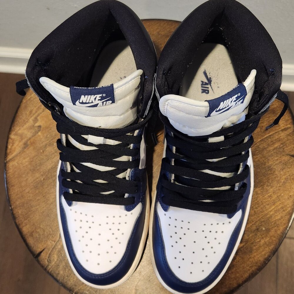 Jordan 1 Retro High OG Midnight Navy -- 9.5M - Picture 6 of 8